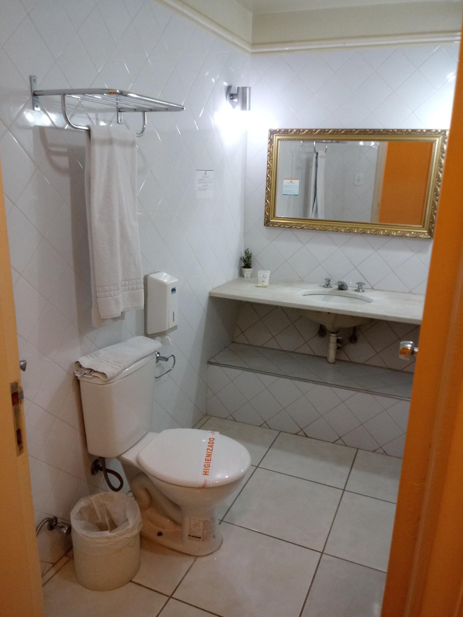 Hotel Harbor Inn Londrina Eksteriør billede