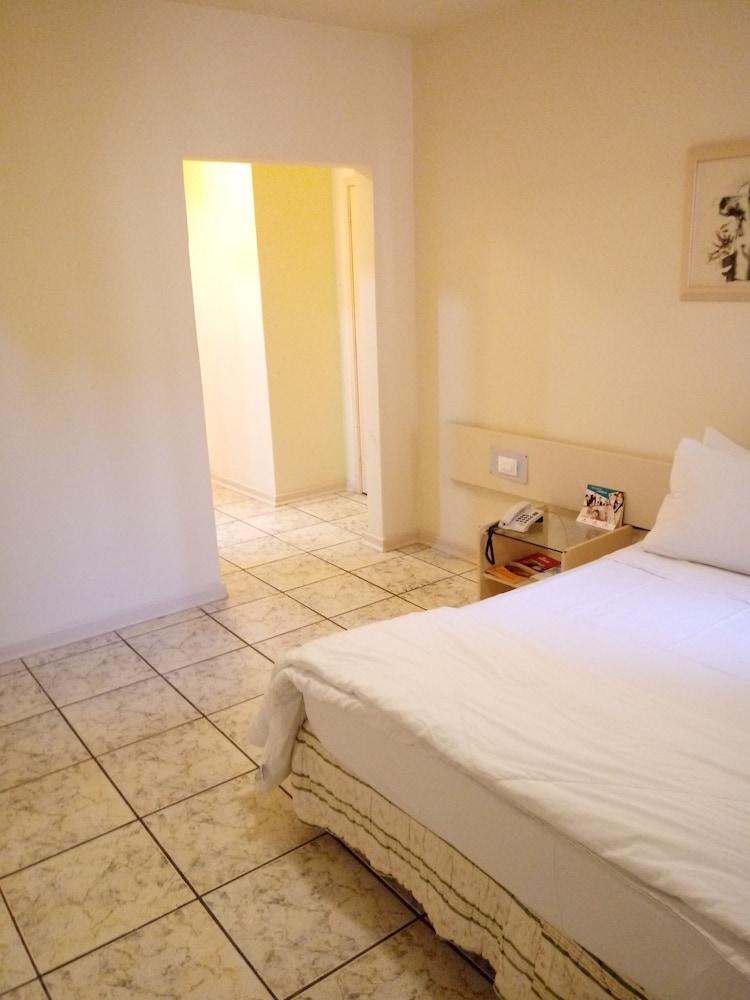 Hotel Harbor Inn Londrina Eksteriør billede